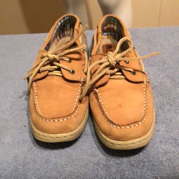 White Mountain - Picture 2 of 5